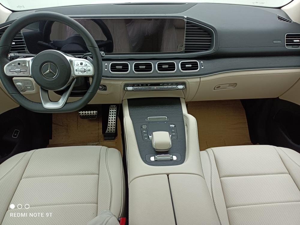 Mercedes GLS-350D